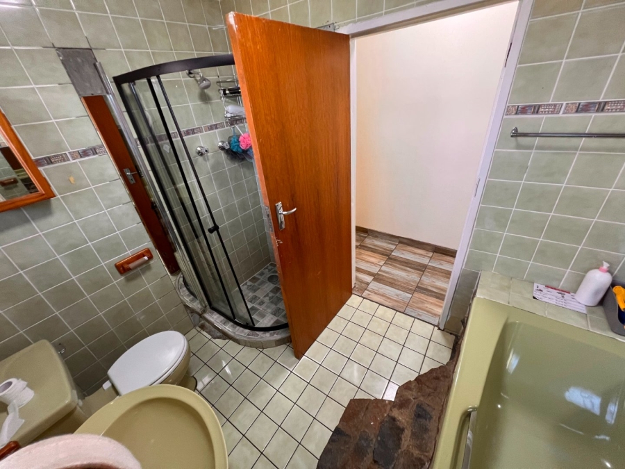 Commercial Property for Sale in Vallombrosa Free State